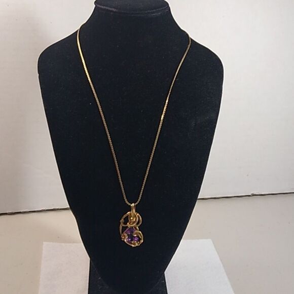 Gold Tone Wire Wrap Clear Purple Faucet Pendant on Gold Tone Metal Chain - Picture 1 of 8